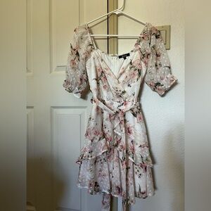 Elegant Floral Midi Dress with Puff Sleeves